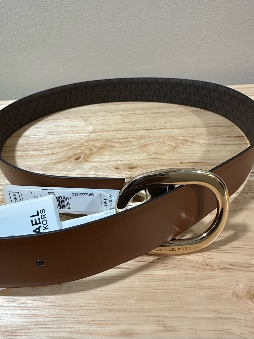 MICHAEL Michael Kors Brown/Tan Reversible Leather Belt with Gold Oval Buckle - Picture 6 of 8